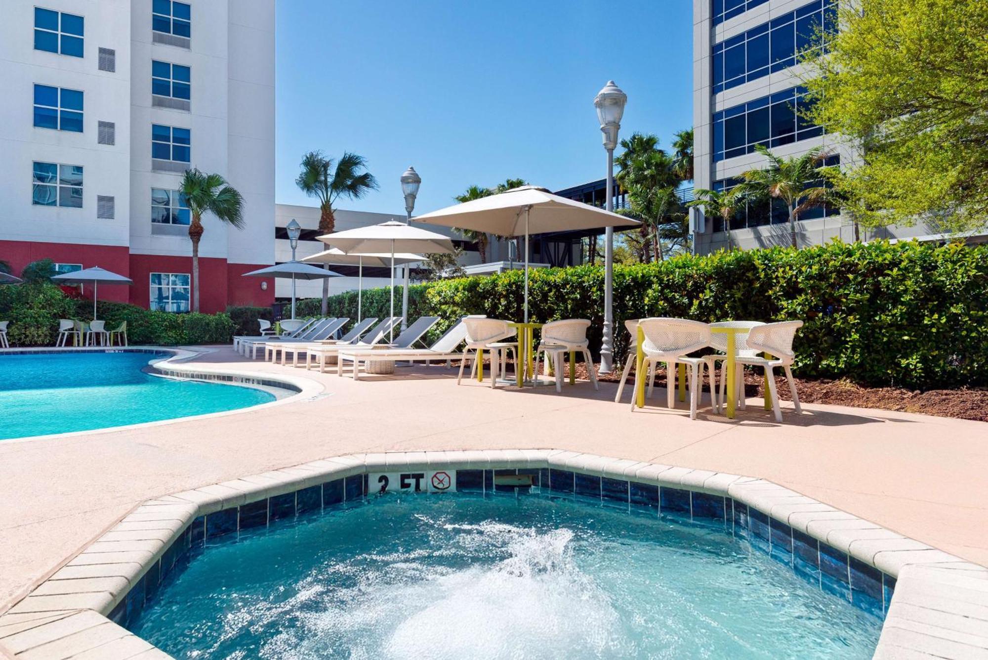 Hilton Garden Inn Tampa Airport/Westshore Dış mekan fotoğraf